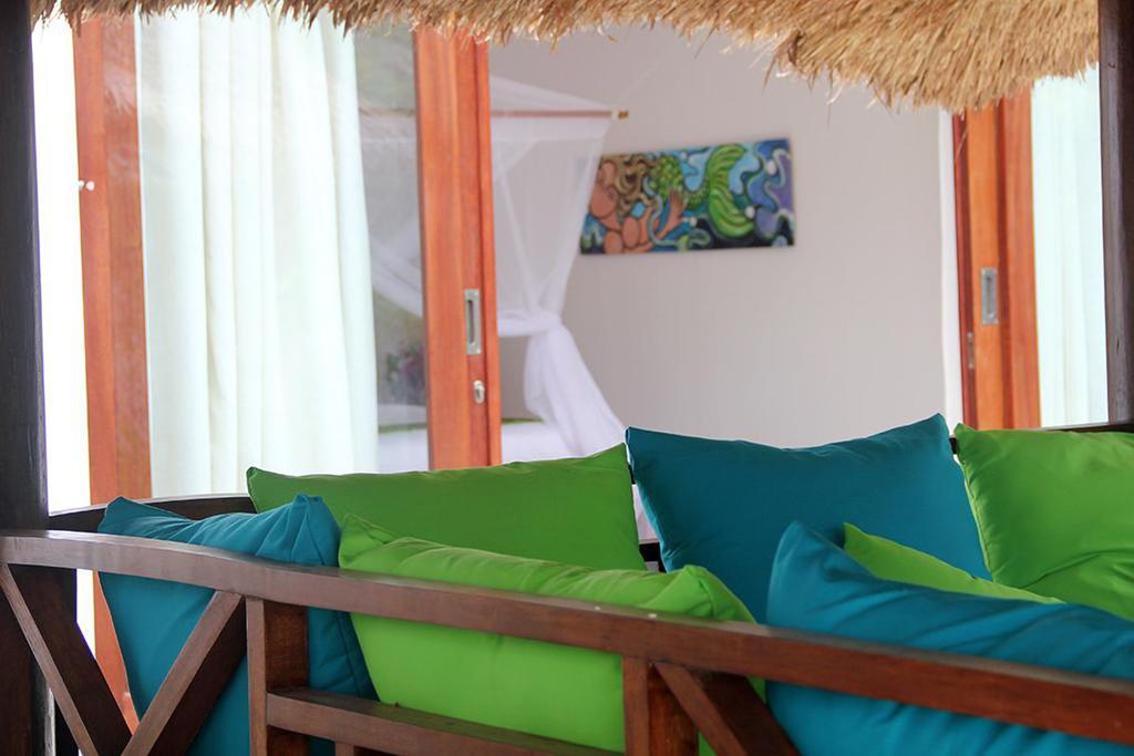 Simon'S Suite Mangsit Exterior foto