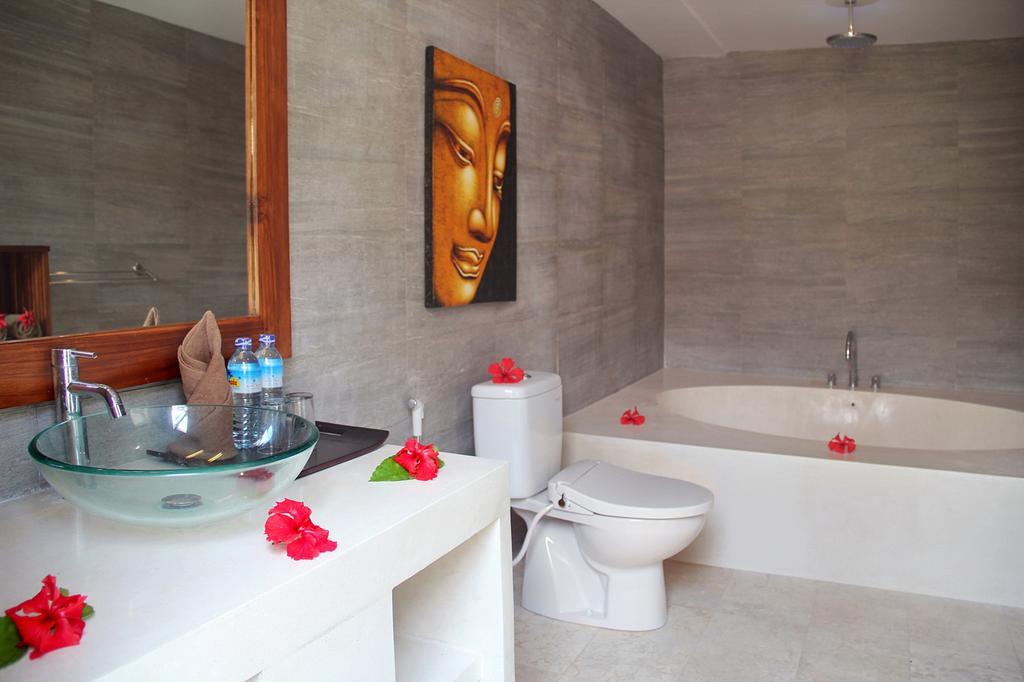 Simon'S Suite Mangsit Exterior foto